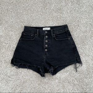 Abercrombie curve love high rise mom jean short